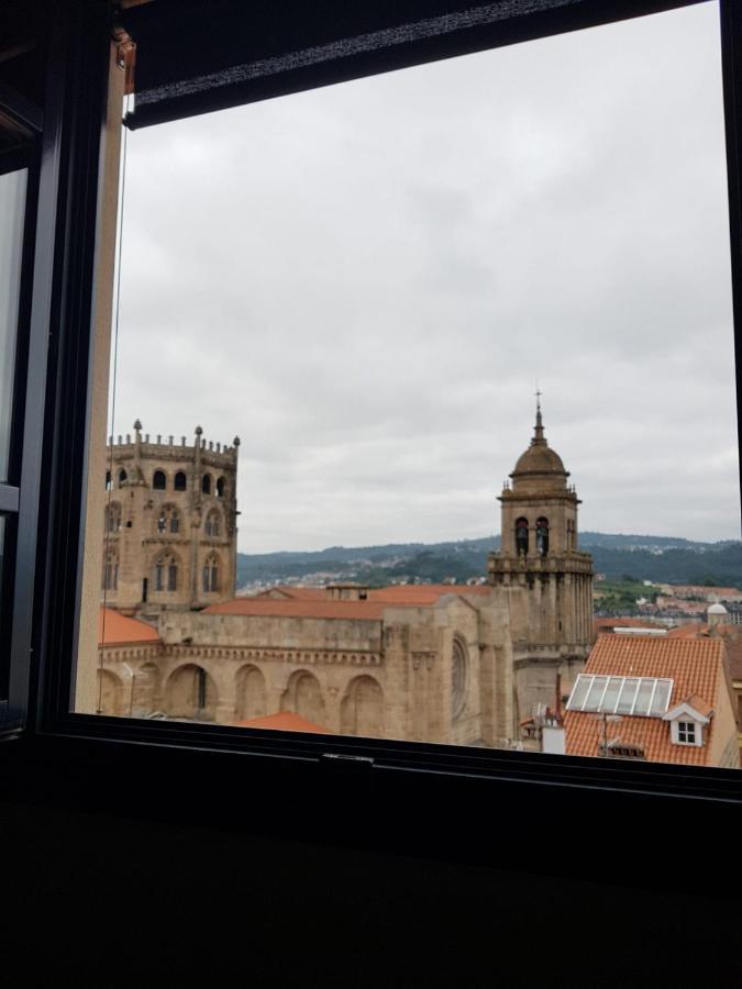 Apartamentos Turisticos Y Habitaciones Cidade Vella Ourense Exterior photo